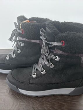 Kodiak Black and Gray Waterproof Women's Winter Boots - Rosseau Cozy Laceup 6.5
